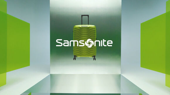 EKSTREMT LET, UTROLIGT STÆRK