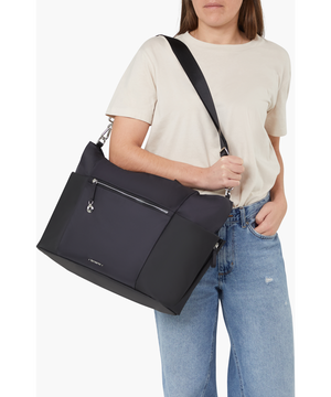 Move Journey Tote 14.1" 32 x 39 x 16.5 cm | 0.9 kg