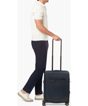 Pro-DLX 6 Ekspanderbar kuffert med 4 hjul 55cm 55 x 40 x 23/28 cm | 3.2 kg | Samsonite Pro-DLX 6 Spinner Expandable 55cm  Bl&aring;