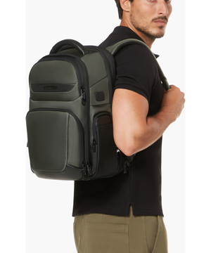 Pro-DLX 6 Rygsæk expandable 15.6" 43 x 30 x 15/21 cm | 1.3 kg